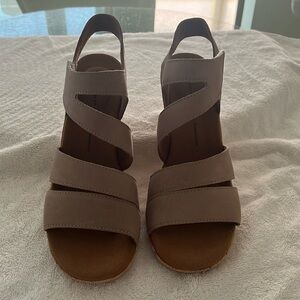 New, Never Worn. Rockport Blanca Asym Wedge Sandals. 8M